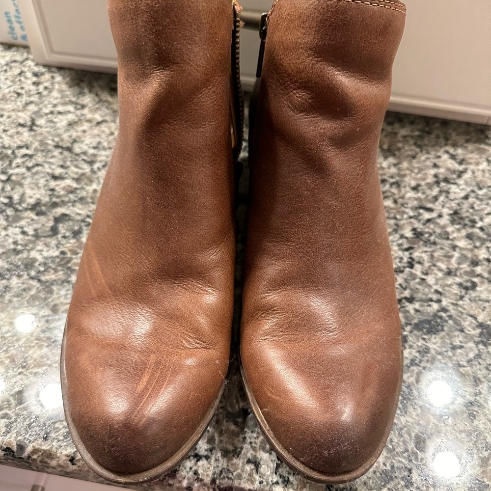 Lucky Brand brown ankle booties. Size 8.5 with side zip